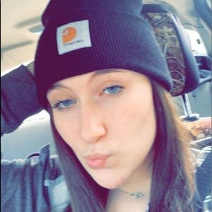 Meet your Posher, Megan